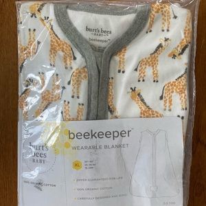 Burt’s Bees Wearable Blanket